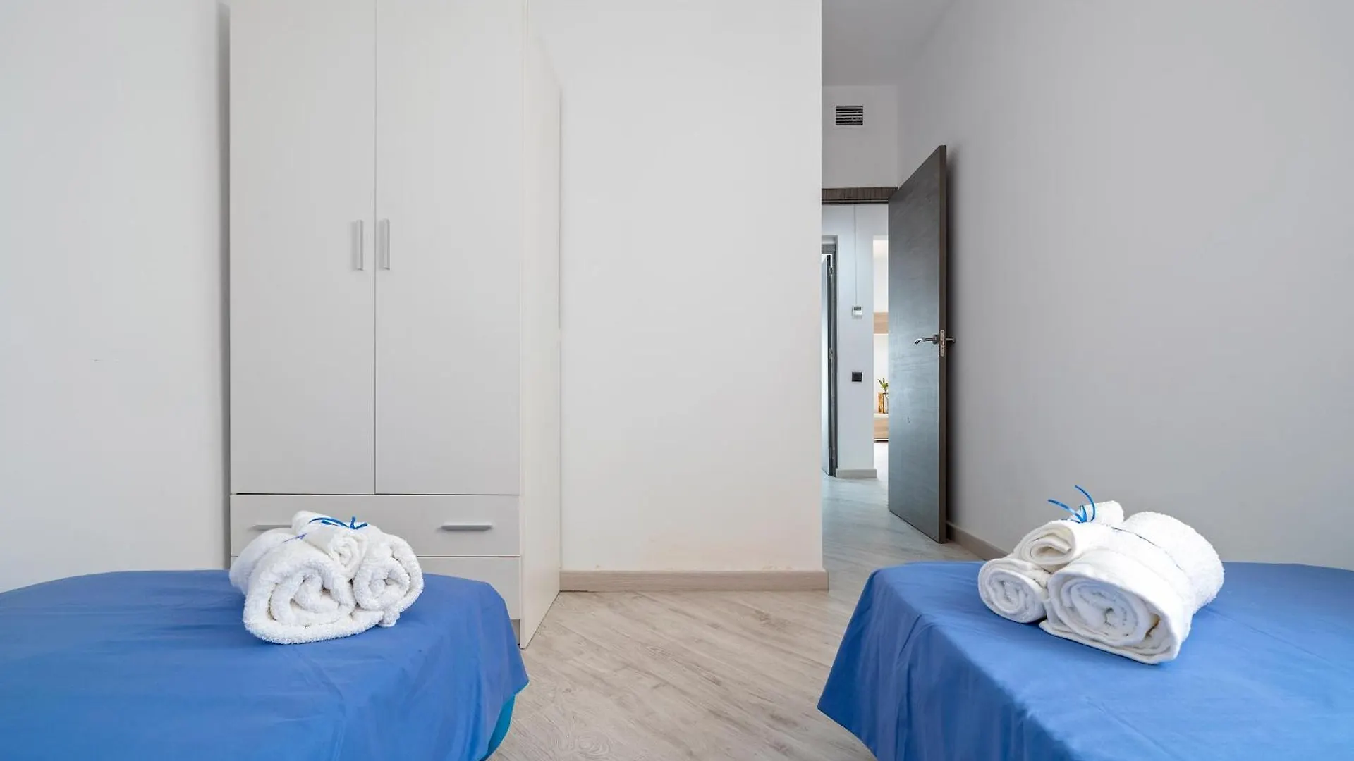 Cambrils Turistic 3A Apartment 0*,  Spain
